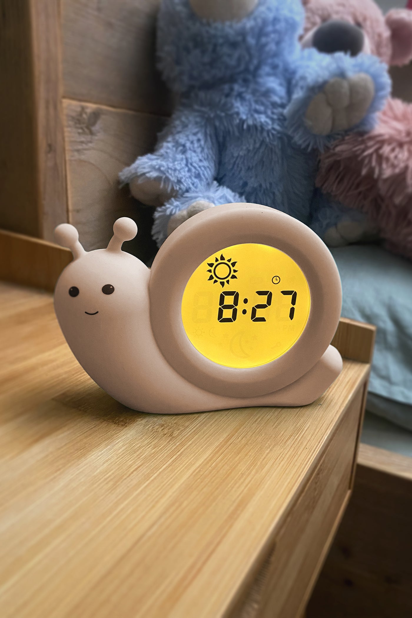 Alecto Baby BC110BE SIMON - Sleep trainer, night light and alarm clock, snail, taupe