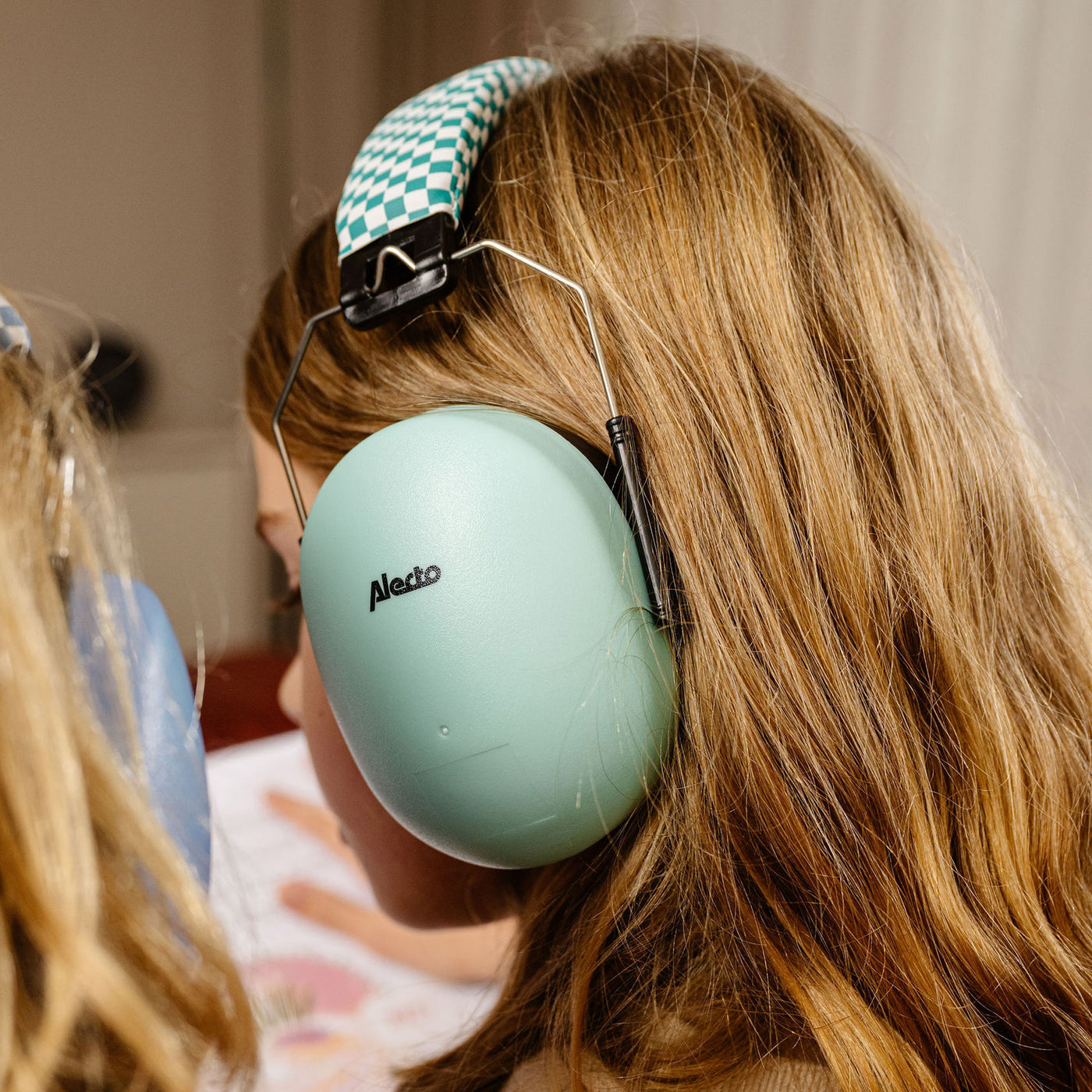 Alecto BV-71 - Hearing protection for children - Green